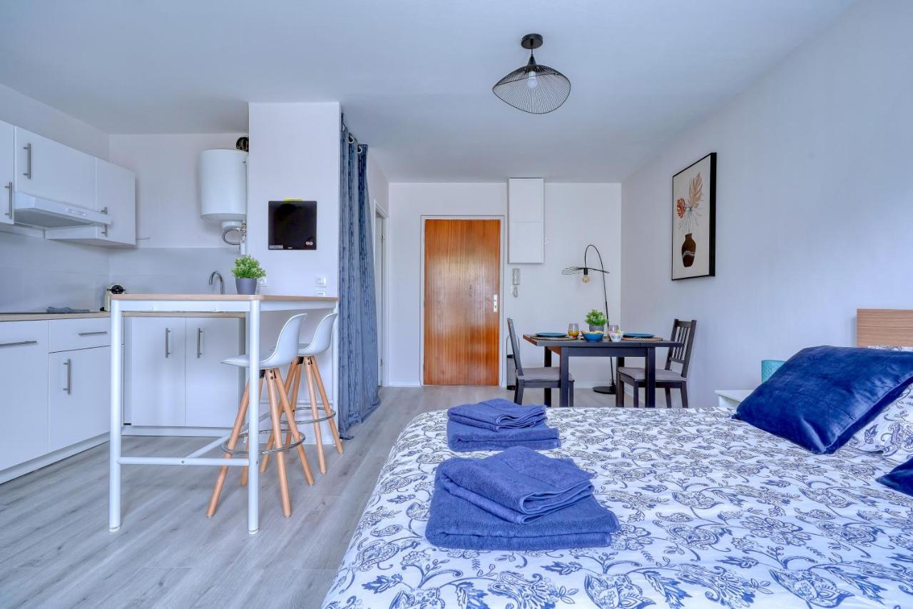 Logement Elora Courcouronnes Εξωτερικό φωτογραφία