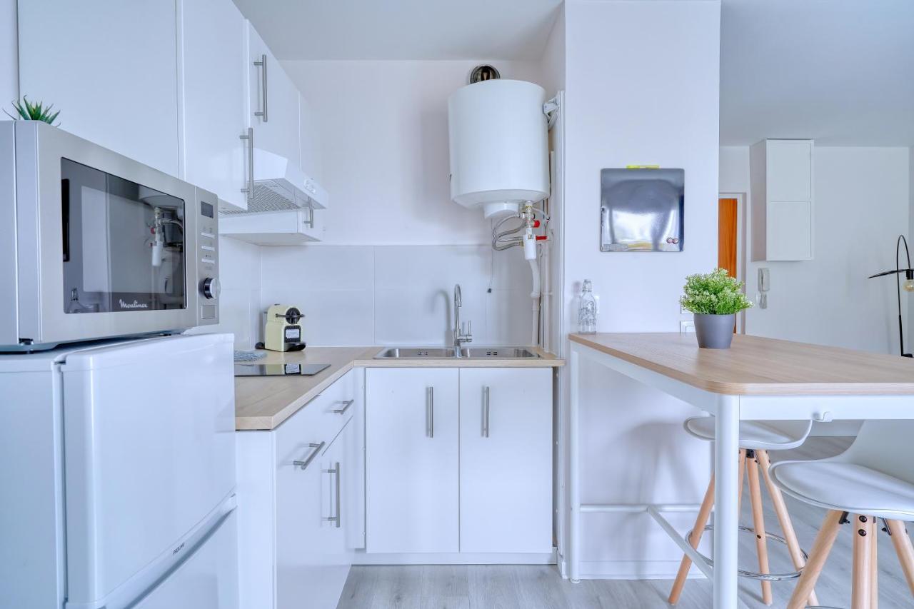 Logement Elora Courcouronnes Εξωτερικό φωτογραφία